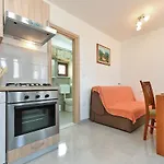 House Bruno 1735 Сasa de vacaciones Galižana