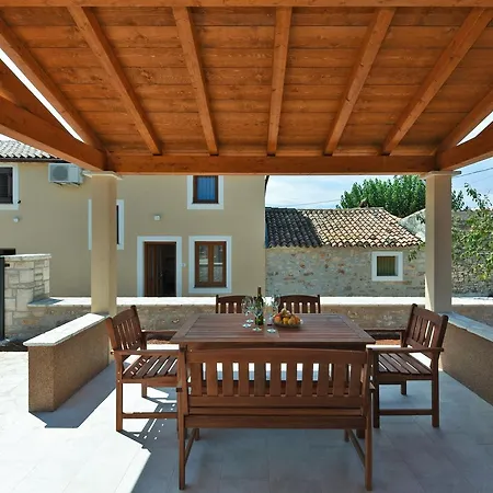 House Bruno 1735 Σπίτι διακοπών