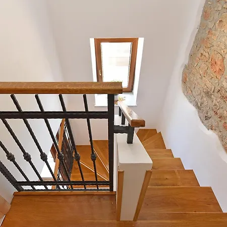 House Bruno 1735 Feriehus
